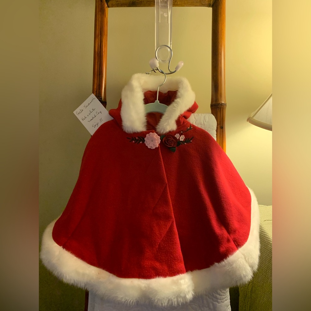 Girls - Savannah - Red and White Hooded Cape